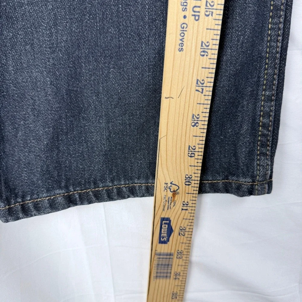 Signature by Levi Strauss 30x32 Regular Fit Dark Wash Jeans Workwear NWT Classic